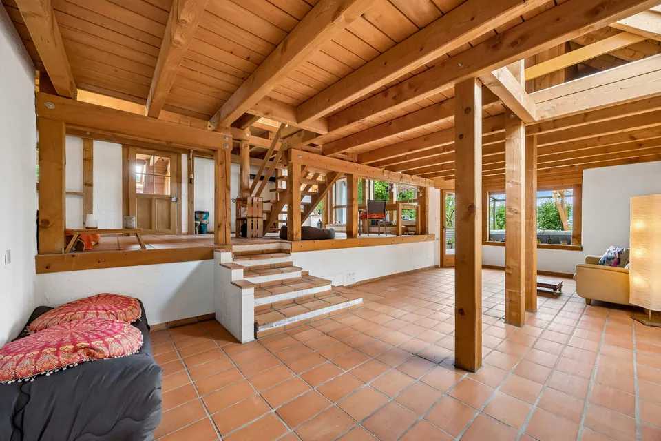 Einfamilienhaus mit grossem Garten, Charakter, Ruhe und herrlicher Fernsicht