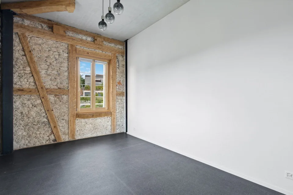 Modern 3.5-room apartment with 18 m² balcony in Bollodingen