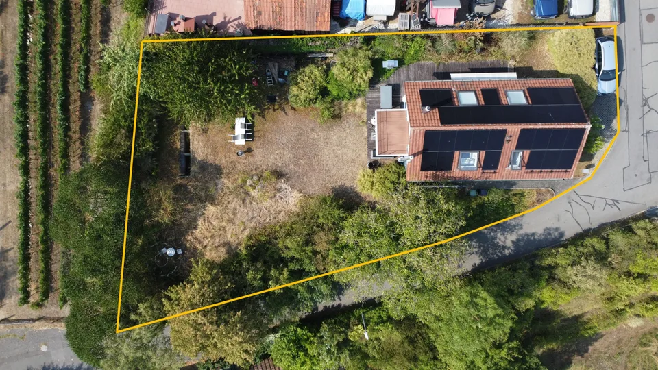 790 m² Grundstück in sonniger Wohnlage - vielseitige Möglichkeiten für Umbau, Erweiterung oder Ersatzneubau