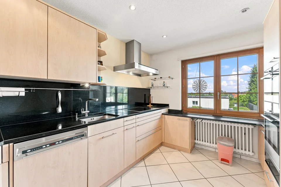 Casa unifamiliare di 8,5 locali con vista panoramica a Obfelden in vendita