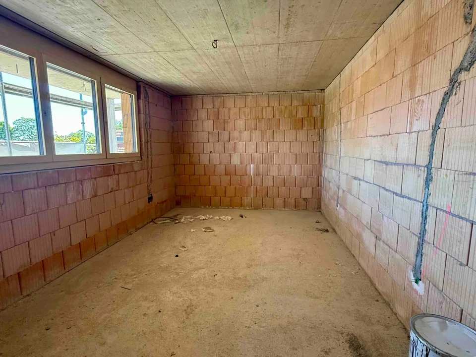 3.5-Zimmer-Attikawohnung mit 75 m² Terrasse in Biberist kaufen