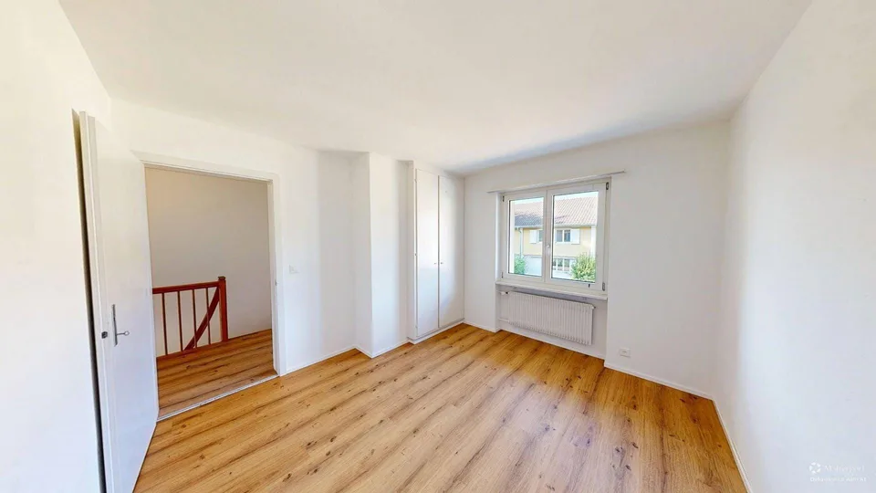 Frisch saniert - 4.5-Zi.-Reihenmittelhaus mit Garten und Terrasse