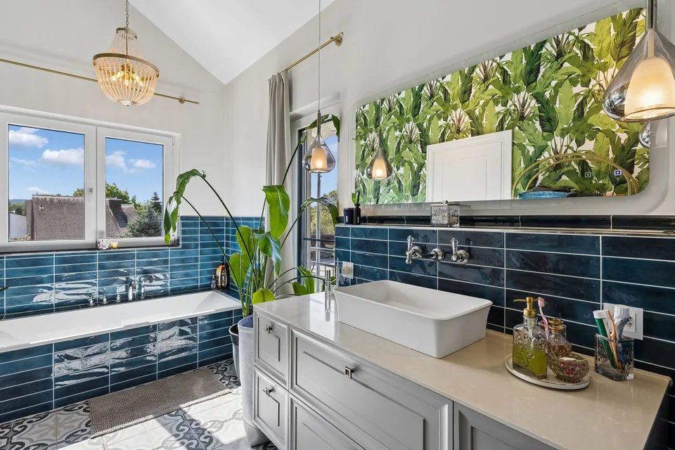 Exclusive New-Build Villa with Designer Kitchen, Smart Home & Private Wellness Oasis