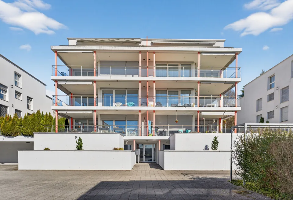 Sonnige 3.5-Zimmer-Gartenwohnung mit Balkon und grossem Gartensitzplatz