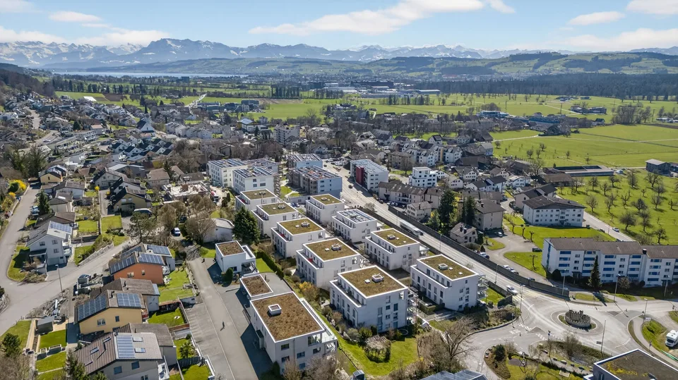 Sonnige 3.5-Zimmer-Gartenwohnung mit Balkon und grossem Gartensitzplatz