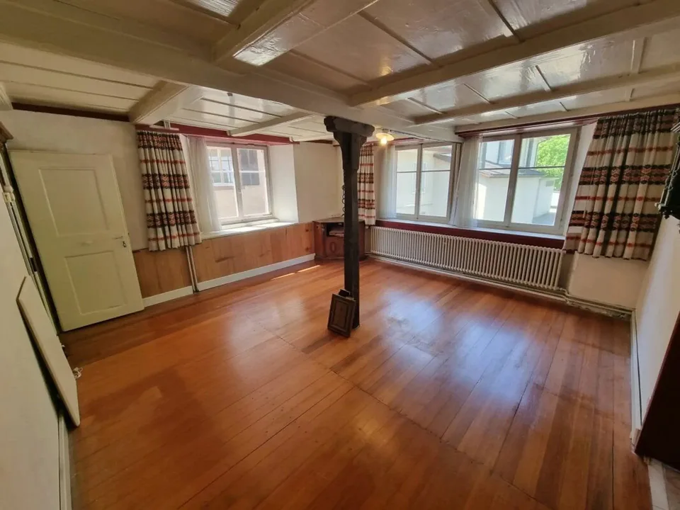 Characterful 3-family house with potential for sale in Hölstein