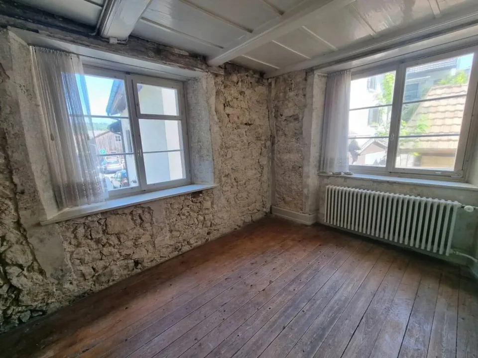 Characterful 3-family house with potential for sale in Hölstein