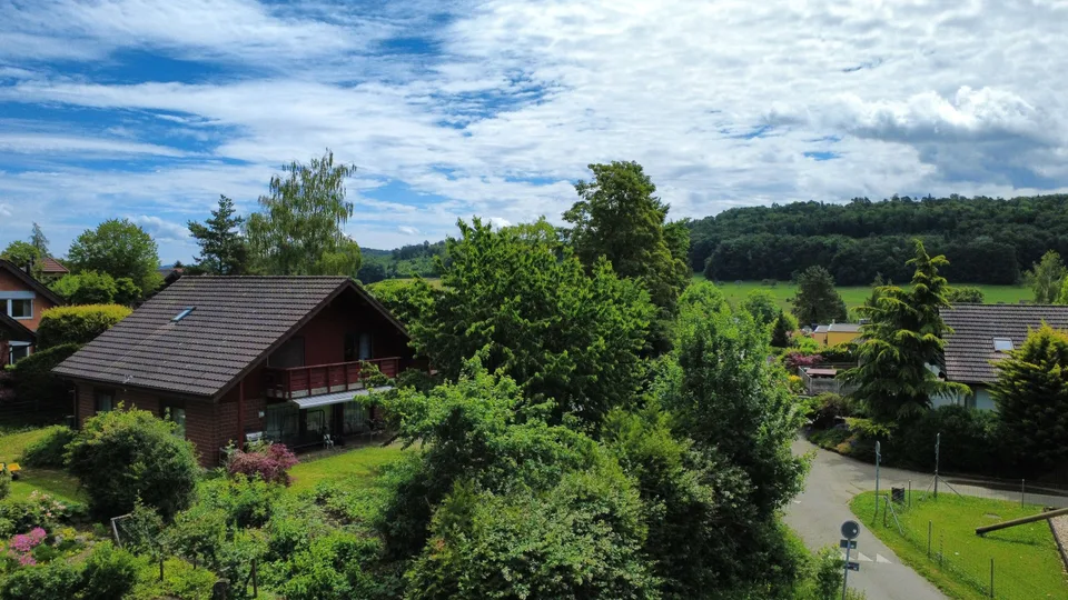 6.5-Zi.-Einfamilienhaus mit grossem Garten in Lupsingen