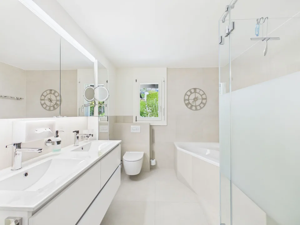 Charming 5.5-room semi-detached house with panoramic views & garden paradise at the end of a cul-de-sac