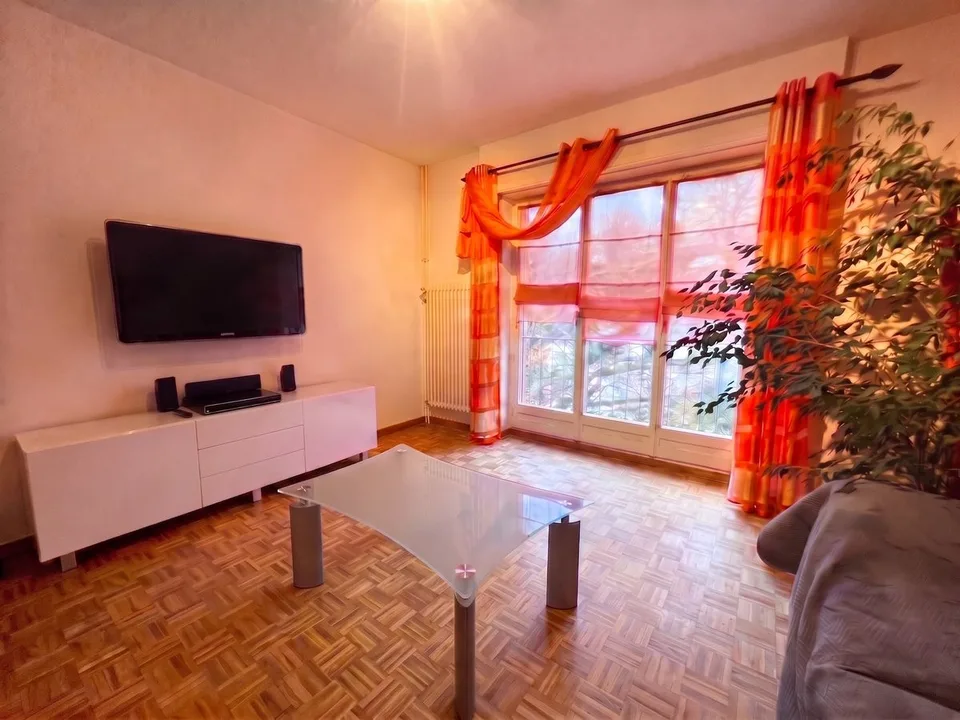 Appartement 3,5 pièces, au 2ème étage, avec balcon