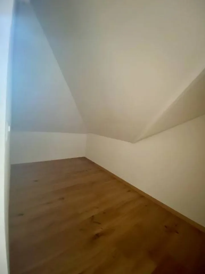 Wie ein kleines Haus auf dem Dach! 2 Zimmer, im Dachgeschoss, mit großer Terrasse und Aufzug