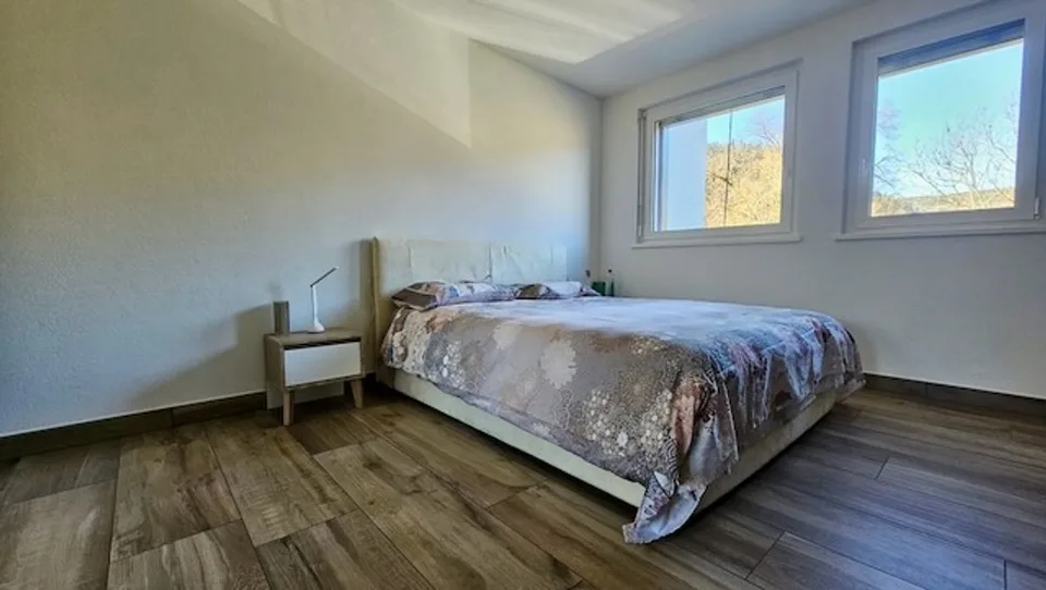 Semi-Detached Villa Located in a Pleasant, Popular Neighborhood of Fleurier