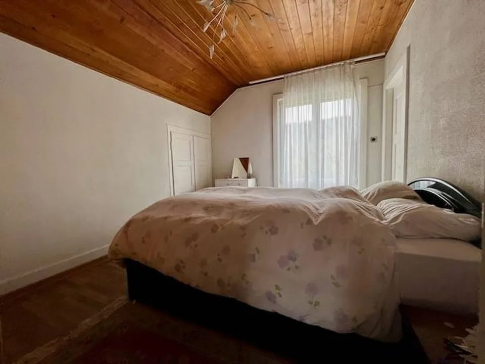 Charmante villa individuelle de 5,5 pièces, avec jardin et garage