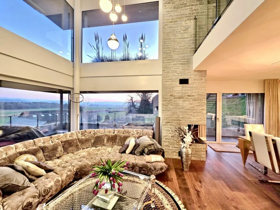 Maisonette-Attique exclusive avec de grandes terrasses et une vue fantastique