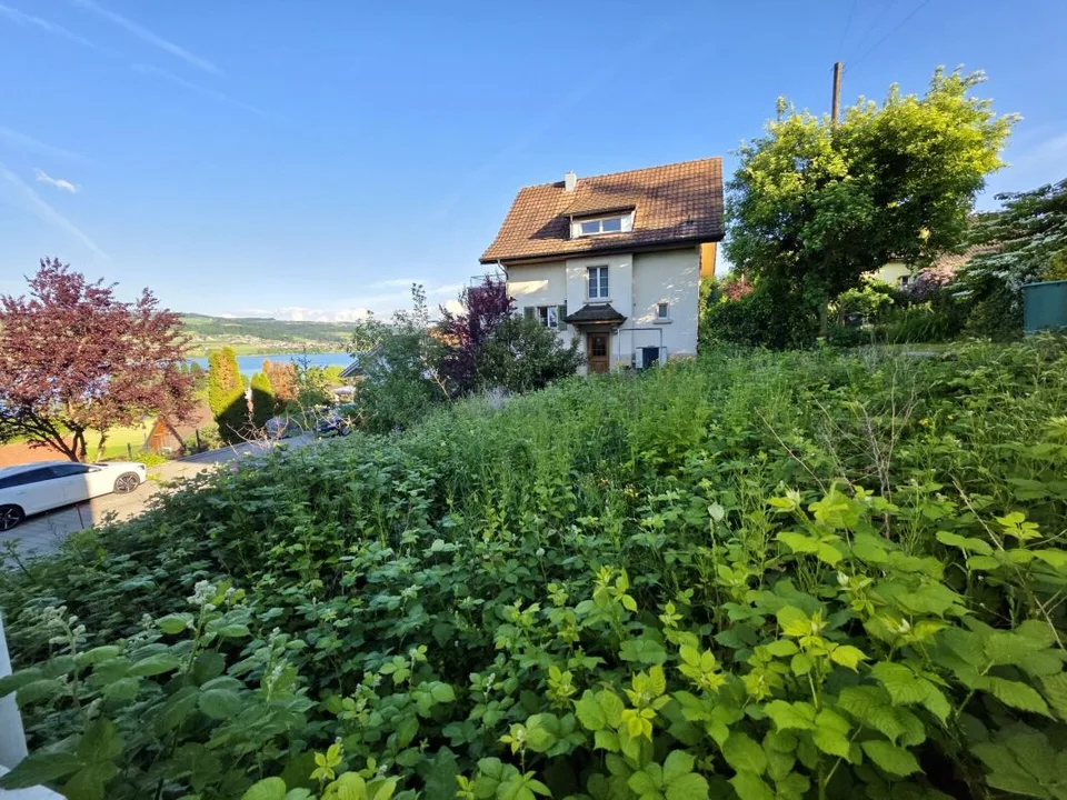 Einfamilienhaus mit Baulandreserve inkl. Neubauprojrekt-DEFH mit Traum-Seesicht