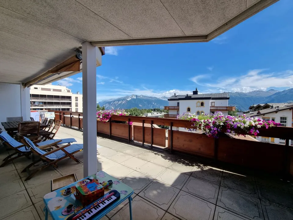 Wunderschöne Wohnung im Zentrum von Crans mit atemberaubendem Blick
