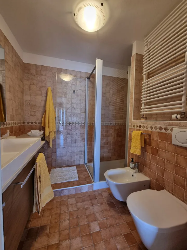 Wunderschöne Wohnung im Zentrum von Crans mit atemberaubendem Blick