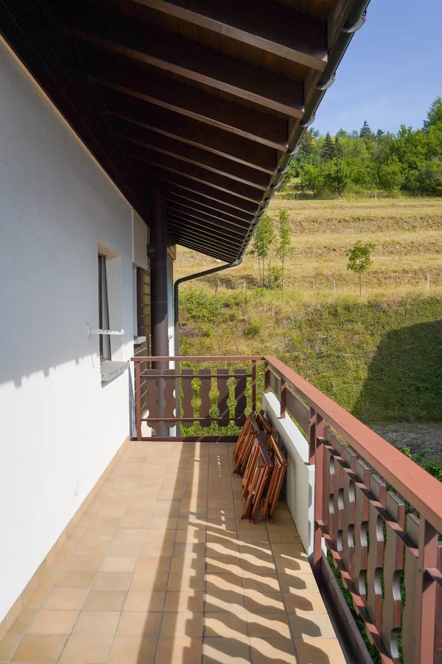 Charmante 3,5-Zimmer-Wohnung mit atemberaubendem Blick auf die Alpen in Chermignon d'en Haut