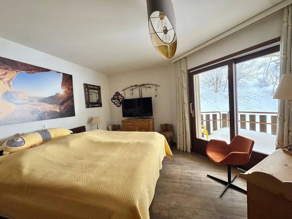 Wunderschöne 5,5-Zimmer-Wohnung, Ski-In / Ski-Out, am Fuße der Arnouva-Signal-Lifte