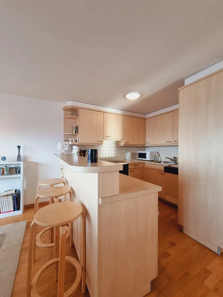 Helles 4,5-Zimmer-Apartment, nur 5 Minuten vom Zentrum von Crans entfernt / Ref. 1007-661