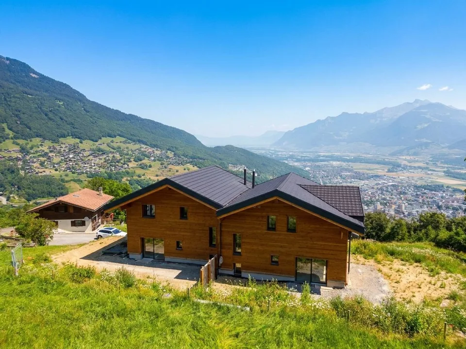 Chalet A Choëx - New chalet with terrace and flexible layout