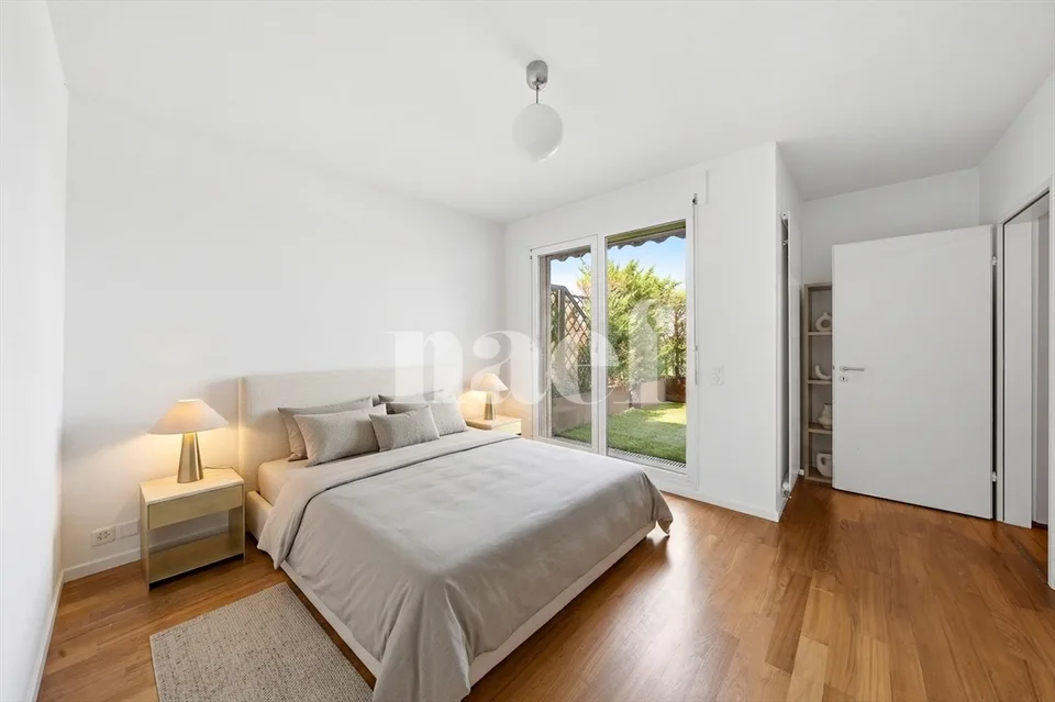 Beautiful attic with terrace in the heart of Carouge