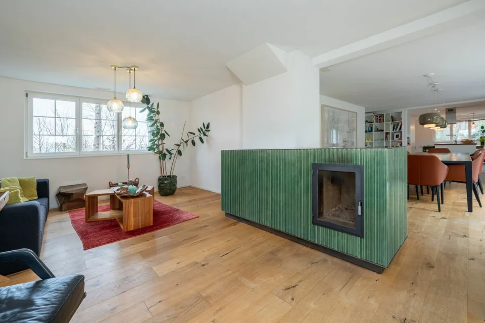 Maison individuelle moderne avec vue sur le lac et absolue intimité