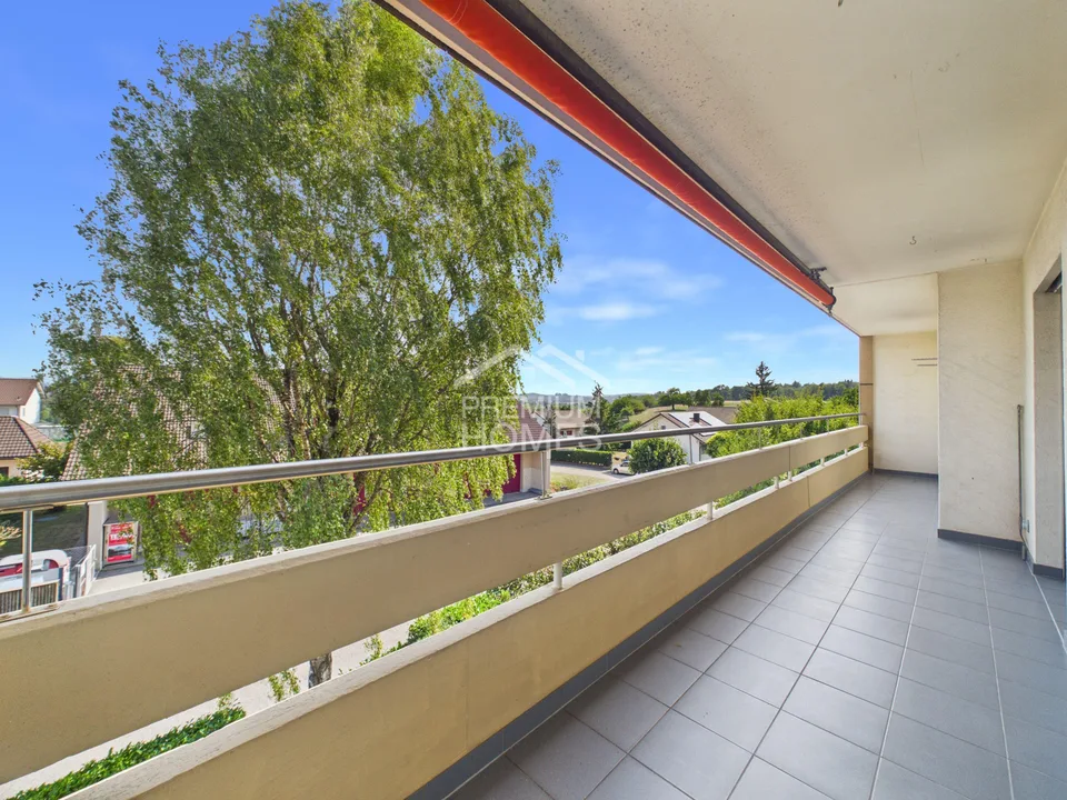 Appartement attrayant de 3½ pièces avec piscine commune
