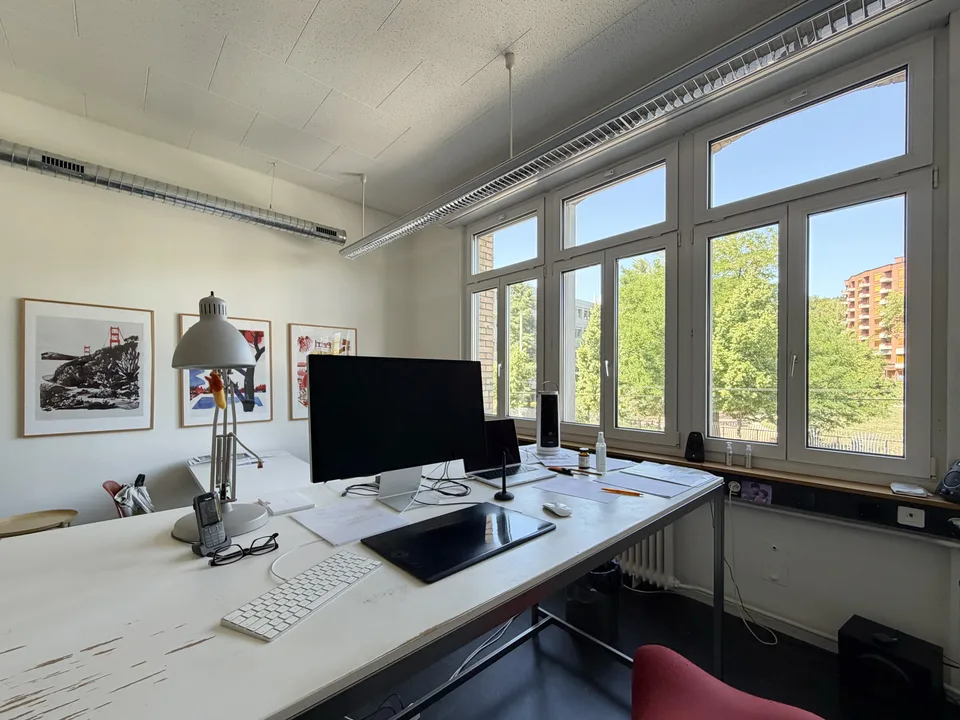 Schöner Büroraum in Lokstadt