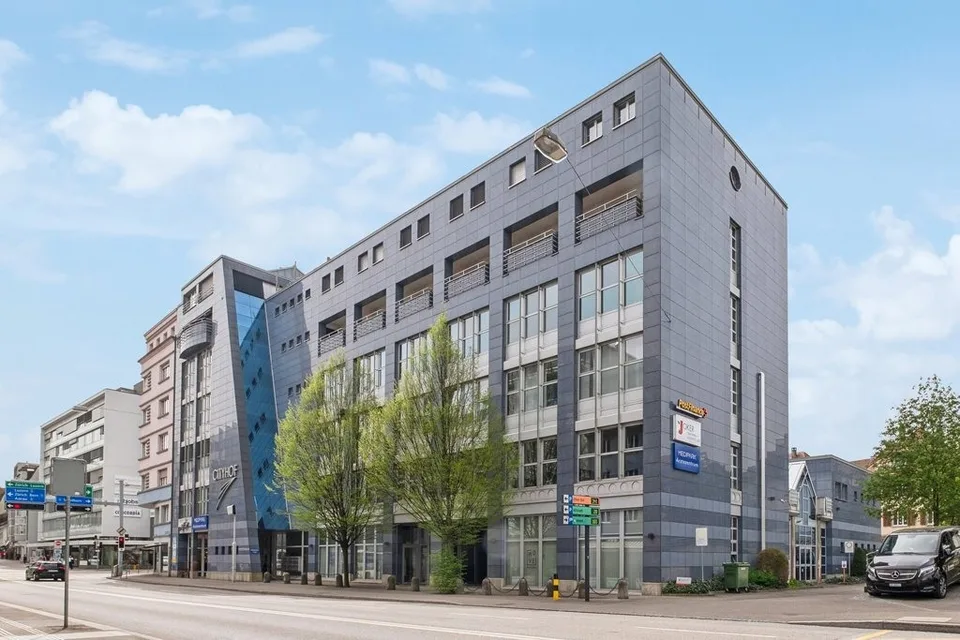 Zentral, modern und voller Möglichkeiten --> Ihr neuer Firmensitz!