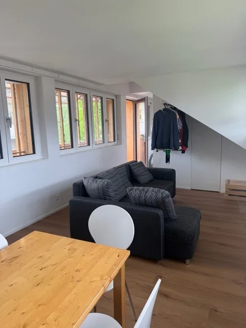 Charming attic apartment in the historic courtyard of Schlössli Rubigen