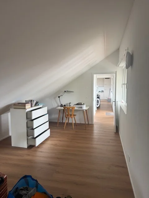 Charming attic apartment in the historic courtyard of Schlössli Rubigen