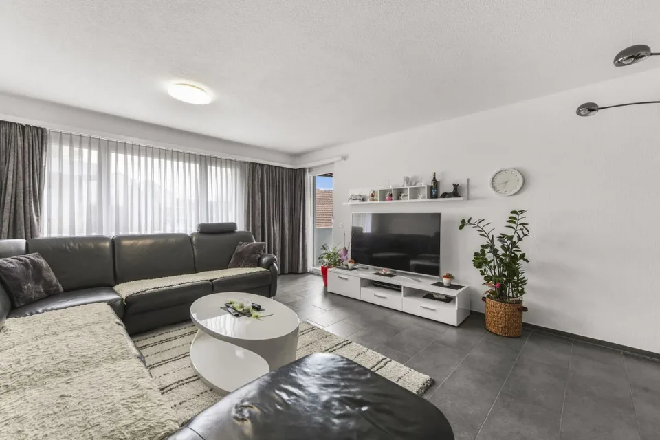 Wohnen mit Wohlgefühl: 4.5-Zimmer-Wohnung an idealer Lage