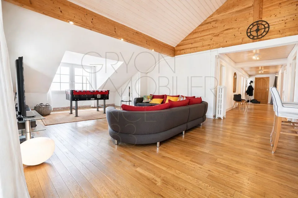 Apartment in Gryon - 178 m² with mountain view