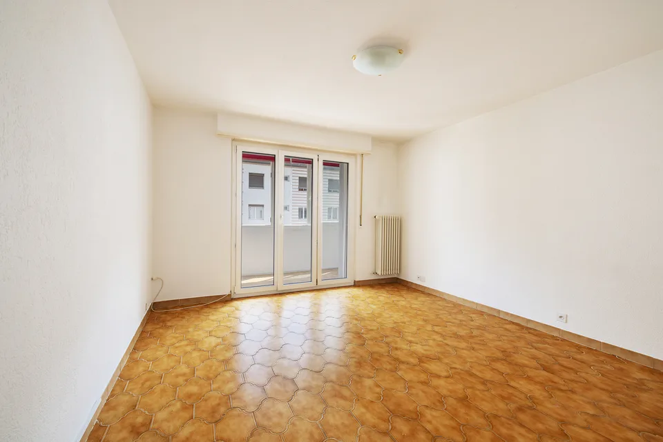 OTTIMO RAPPORTO QUALITÀ-PREZZO PER QUESTO APPARTAMENTO DI 4.5 LOCALI VICINO ALLA STAZIONE!