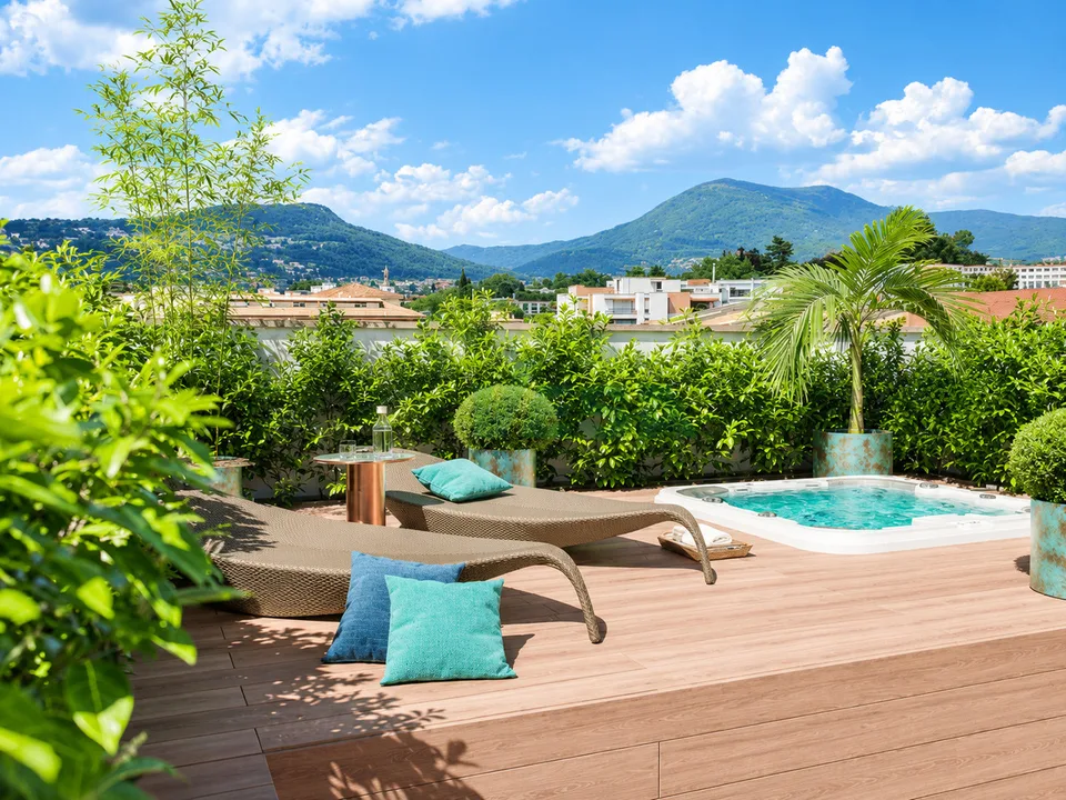 Splendide élégant duplex penthouse 4,5 pièces avec magnifique roof-garden