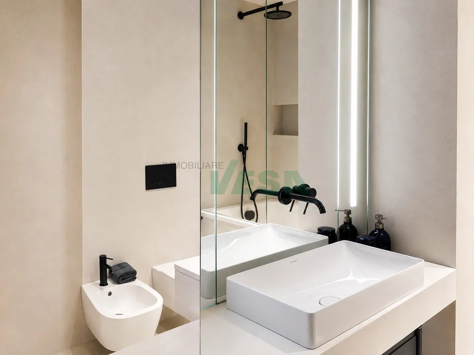 Splendide élégant duplex penthouse 4,5 pièces avec magnifique roof-garden