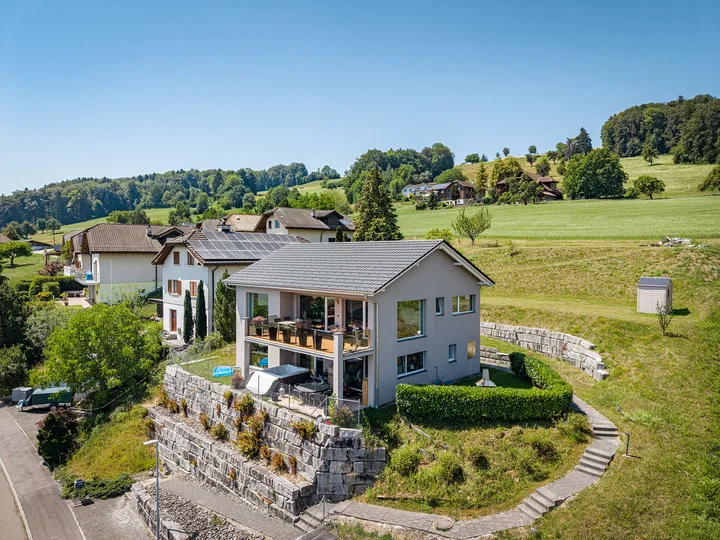 HALLWILERSEE IM BLICK – EXKLUSIVES EINFAMILIENHAUS MIT WEITSICHT UN...