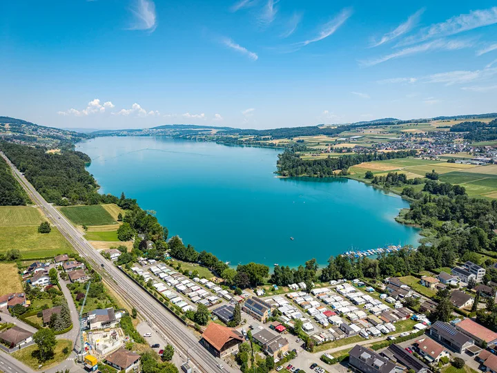 HALLWILERSEE IM BLICK – EXKLUSIVES EINFAMILIENHAUS MIT WEITSICHT UN...