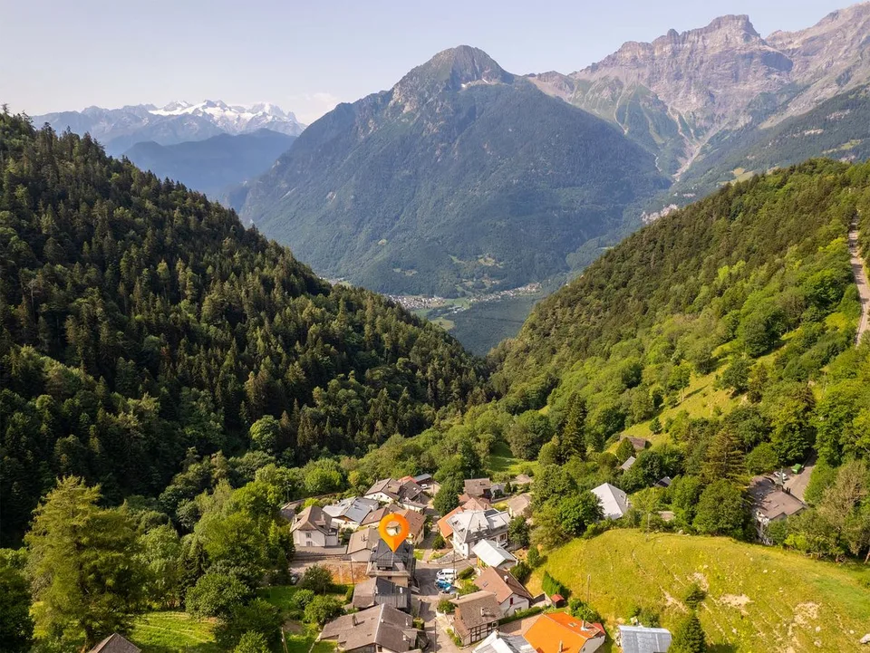 Attic apartment in the heart of the mountains, a few minutes from Lavey-les-Bains