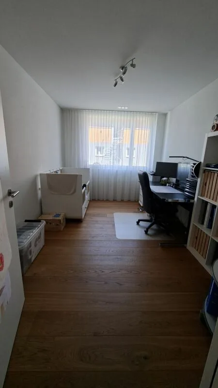 grosszügige 4 ½-Zi.-Eigentums-Gartenwohnung an schöner Wohnlage Buchs-Räfis