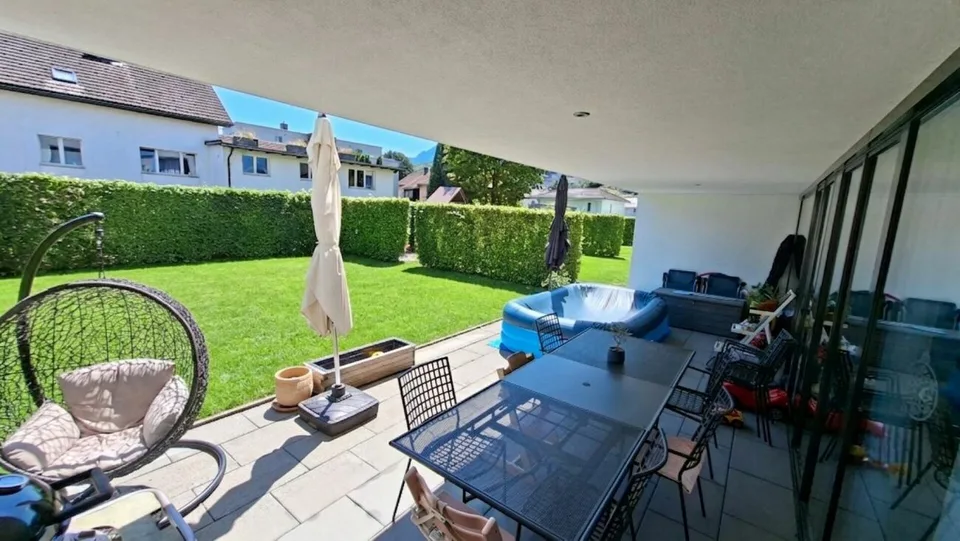grosszügige 4 ½-Zi.-Eigentums-Gartenwohnung an schöner Wohnlage Buc...