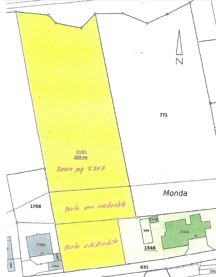 Terrain constructible dans un emplacement privilégié avec vue spectaculaire sur le lac