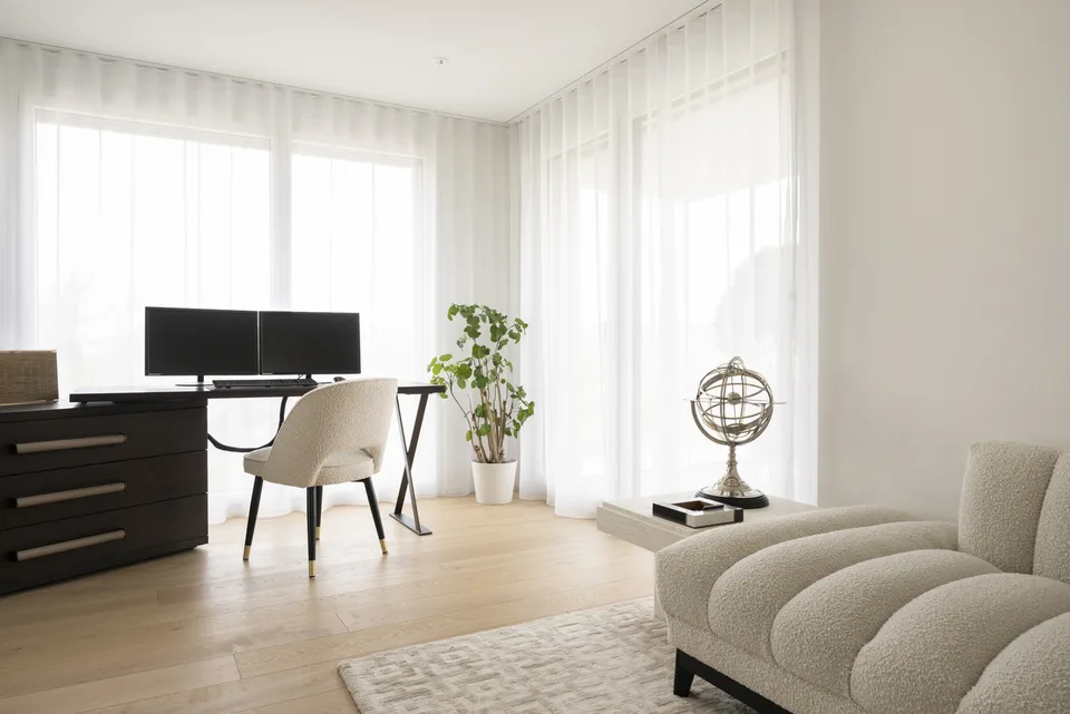 EXCLUSIVE ATTIC APARTMENT WITH LUXURIOUS FINISH