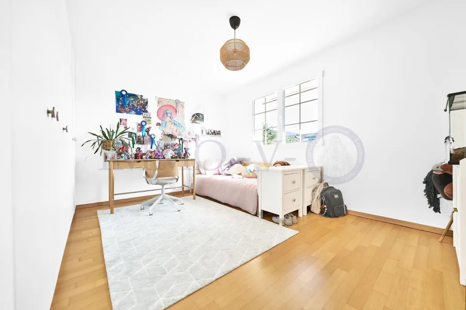 DUPLEX SPAZIOSO CON TERRAZZA E BALCONE