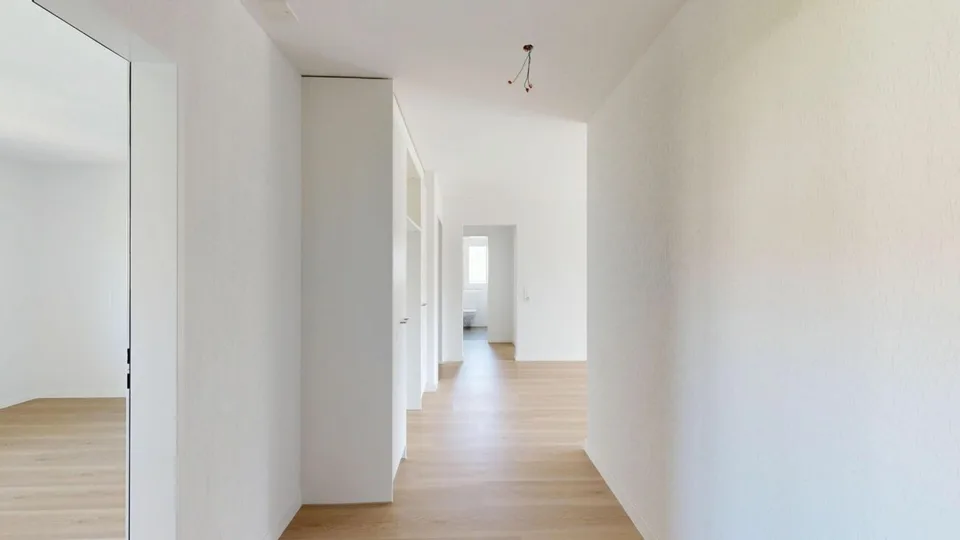Living in new splendor - Bright 3.5-room apartment with sunny balcony - First occupancy after complete renovation