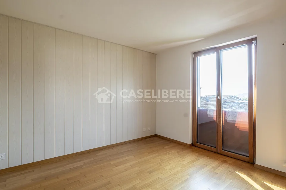 CHARAKTERISTISCHES 3.5 ZIMMER IN TEGNA + BÜRO UND KELLER