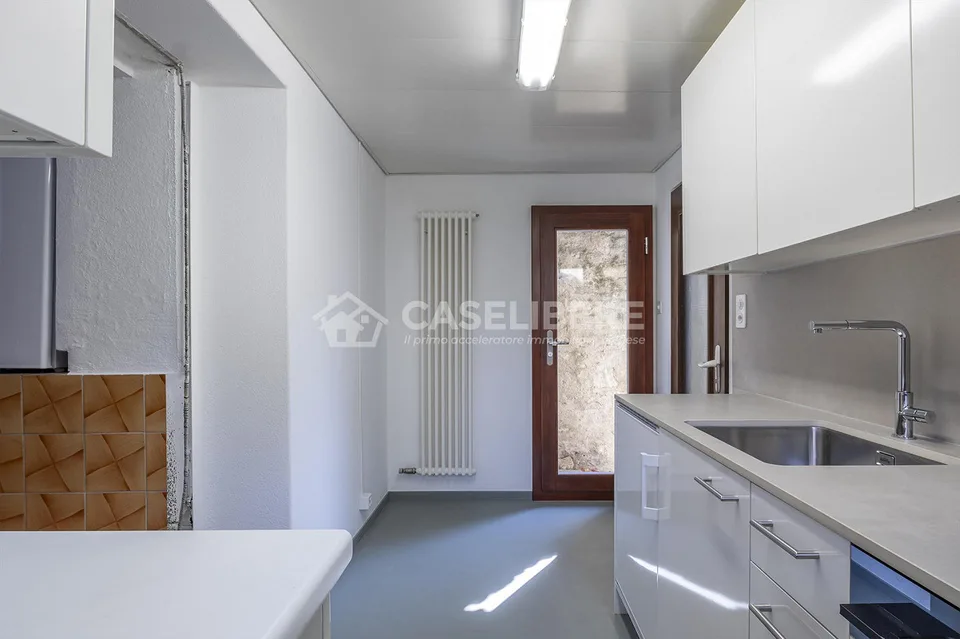 CHARAKTERISTISCHES 3.5 ZIMMER IN TEGNA + BÜRO UND KELLER