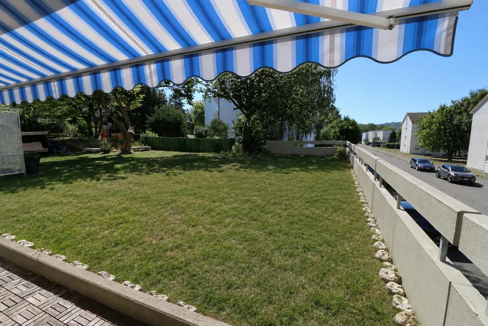 Appartement avec terrasse de jardin et espace environnant dans un cadre rural