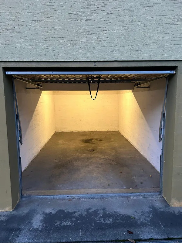 Box de garage individuel à louer sur Flüelerstrasse